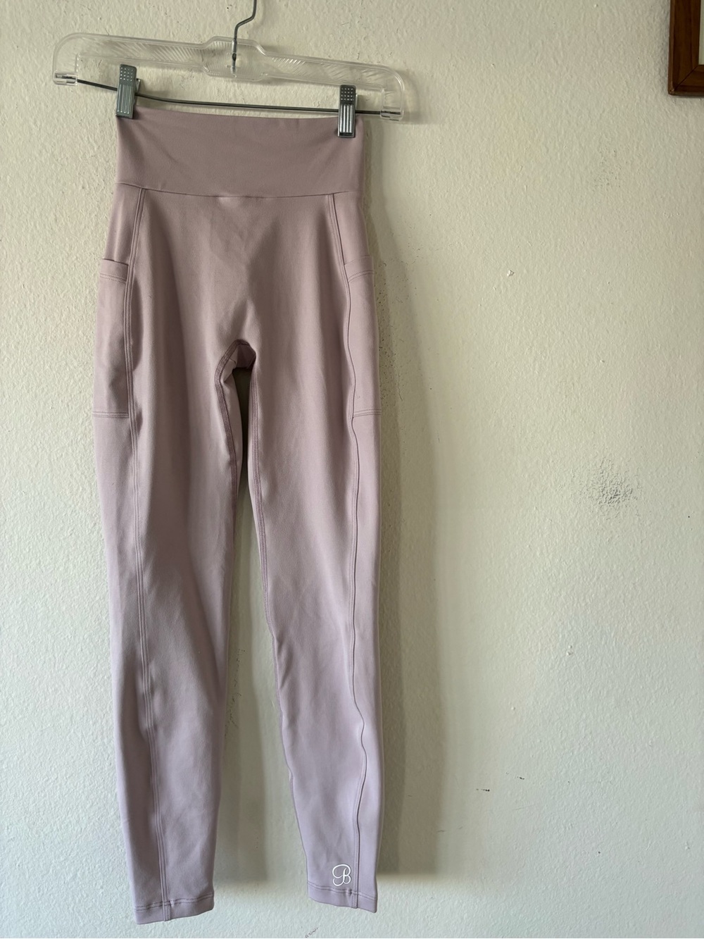 Pink Bombshell blush Pink Bombshell Scrunch leggings